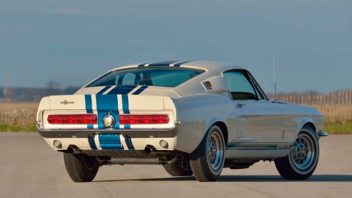 1967 Shelby GT500 Super Snake - rear side view