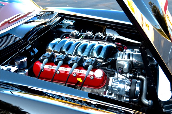 1967 Chevrolet Corvette Custom Convertible - engine