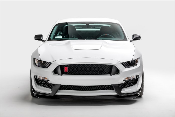 2015 Ford Shelby Mustang GT350R - front view