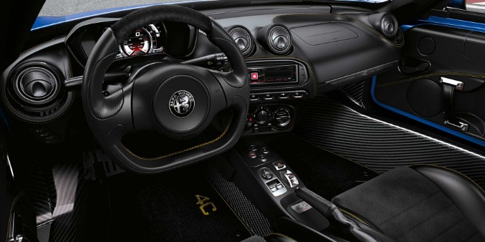 2020 Alfa Romeo 4C Spider Italia - interior