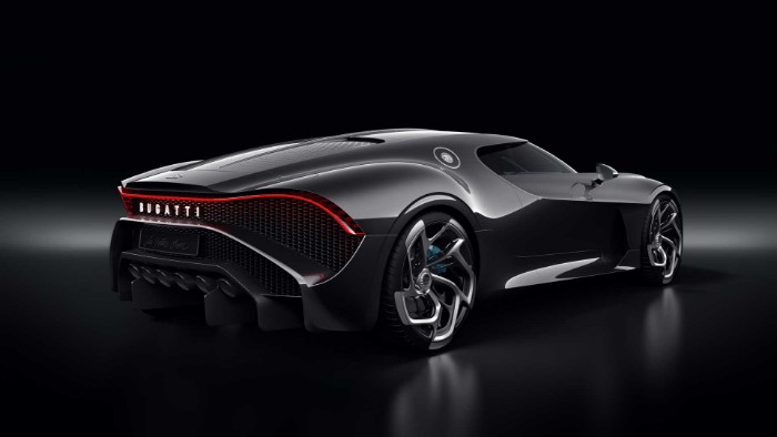 Bugatti La Voiture Noire - rear side view render
