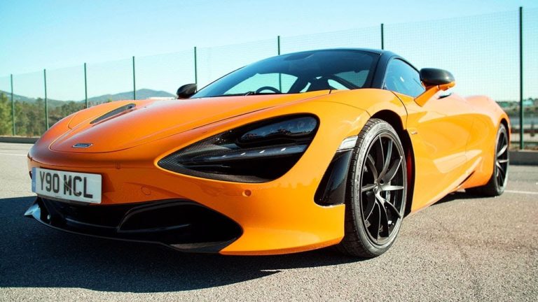 Video: Chris Harris Drives a McLaren 720S Track Pack