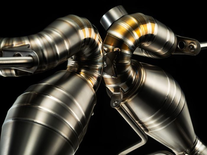 All titanium handcrafted exhaust for Lamborghini SVJ