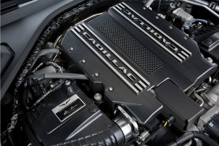 2019 Cadillac CT6-V - engine