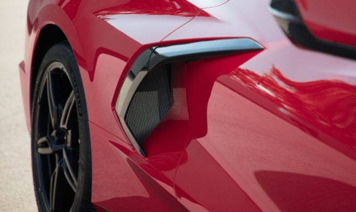 2020 Chevrolet Corvette Stingray - details