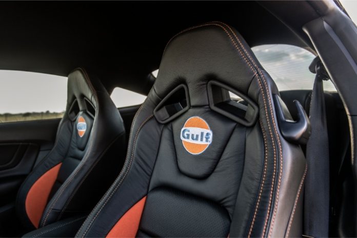 2019 Ford Mustang Gulf Heritage Edition - interior