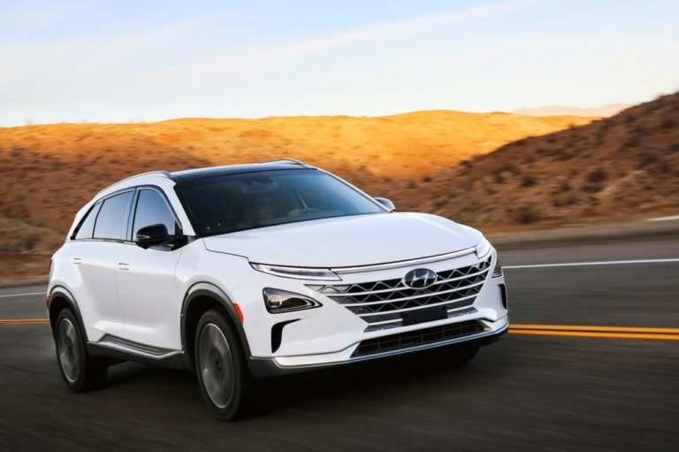 Hyundai Nexo Earns Top Safety Pick Plus from IIHS